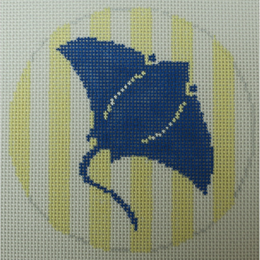 Sting Ray on Yellow Stripes